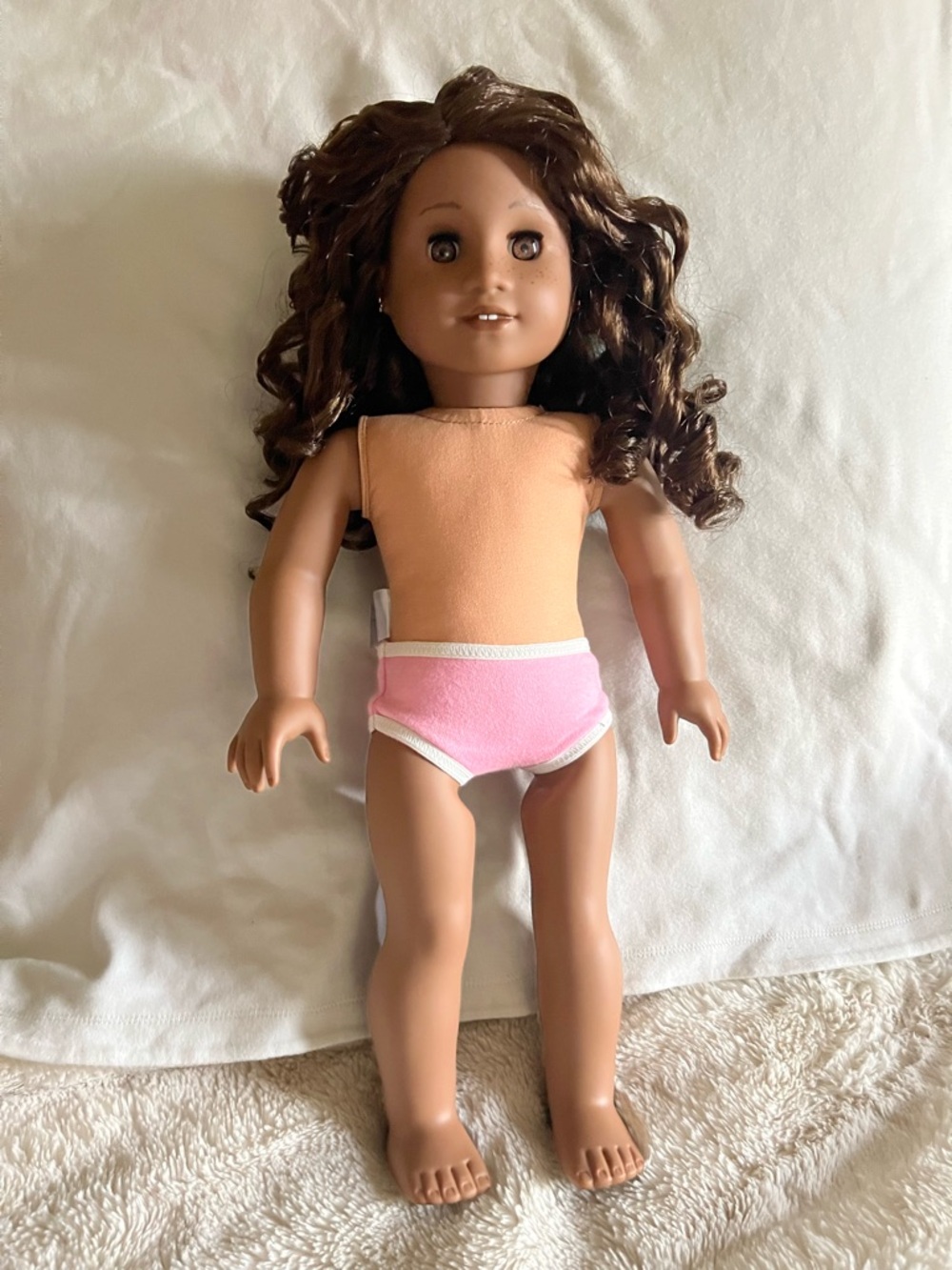 American Girl CYO Sonali Mold- Brown Curly-Haired Doll with Freckles - Picture 2 of 5